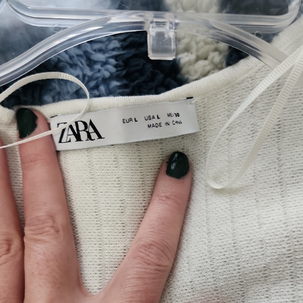 Zara Off-White Textured Dress - Picture 3 of 5